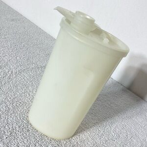 Vintage Tupperware Sweet Saver Syrup Pitcher White Syrup Dispenser W Lid